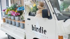Birdie Floral Truck