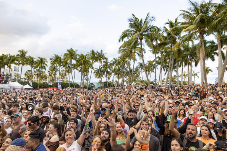 SunFest 2023 crowd