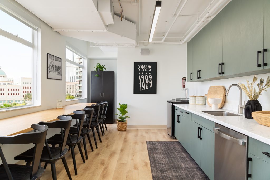 The kitchen at 1909's new space.