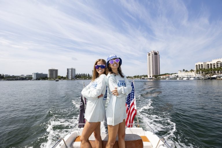 LEFT: ARIANA JEWELEWICZ, RIGHT: SOFIA JEWELEWICZ